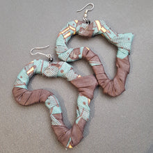Load image into Gallery viewer, Ankara 'Africa' Earrings