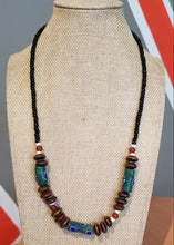 Load image into Gallery viewer, Unisex Trade Bead Necklace