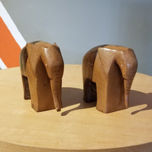 Load image into Gallery viewer, Hand-Carved Wooden Elephant Set (2)