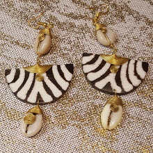 Load image into Gallery viewer, Kenyan Bone 'Batik Honey' & Cowry Earrings