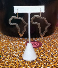 Load image into Gallery viewer, *Restocked* Medium Golden Brass 'Africa Map' Earrings