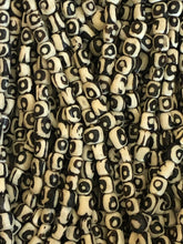 Load image into Gallery viewer, Kenyan Batik Bone Necklaces