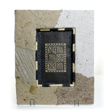 Load image into Gallery viewer, Zimbabwean Paper Picture Frame