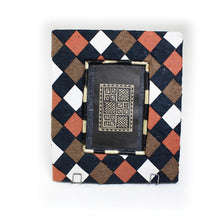 Load image into Gallery viewer, Zimbabwean Paper Picture Frame