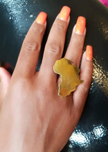 Load image into Gallery viewer, Adjustable Golden Brass 'Africa' Ring