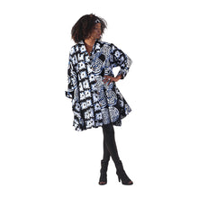 Load image into Gallery viewer, Navy/White Spiral Print Long-Sleeve Button Poncho