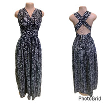 Load image into Gallery viewer, African Print Infinity Maxi Dresses