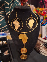 Load image into Gallery viewer, Africa Map Brass Choker Set