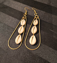 Load image into Gallery viewer, Golden Brass Wire &amp; Cowry Shell Earrings