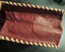 Load image into Gallery viewer, Raffia 'Heart' Handbags