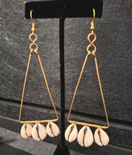 Load image into Gallery viewer, Golden Brass Wire &amp; Cowry Shell Earrings