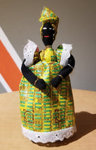 Load image into Gallery viewer, Decorative Senegalese Dolls