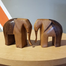 Load image into Gallery viewer, Hand-Carved Wooden Elephant Set (2)