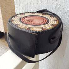 Load image into Gallery viewer, Handwoven Round Raffia Handbags