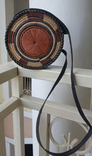 Load image into Gallery viewer, Handwoven Round Raffia Handbags