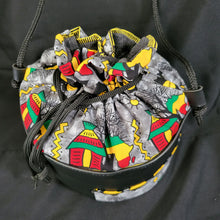 Load image into Gallery viewer, Ghanaian African Print Bucket Bag