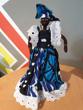 Load image into Gallery viewer, Decorative Senegalese Dolls