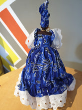 Load image into Gallery viewer, Decorative Senegalese Dolls