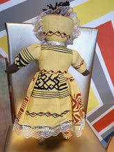 Load image into Gallery viewer, Decorative Senegalese Dolls