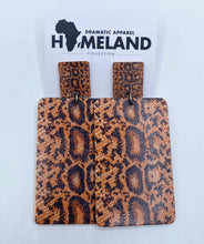Load image into Gallery viewer, Homeland Snake Earrings