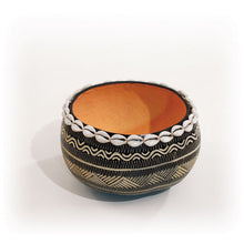 Load image into Gallery viewer, Kenyan Gourd Calabash Bowl