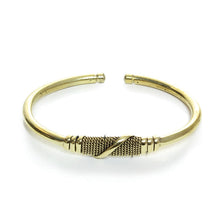 Load image into Gallery viewer, Unisex Kenyan Metal Twist Bracelets