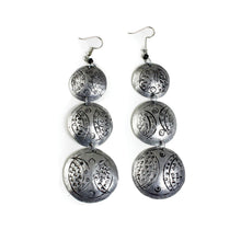 Load image into Gallery viewer, &#39;Triple Silver Crescent&#39; Earrings